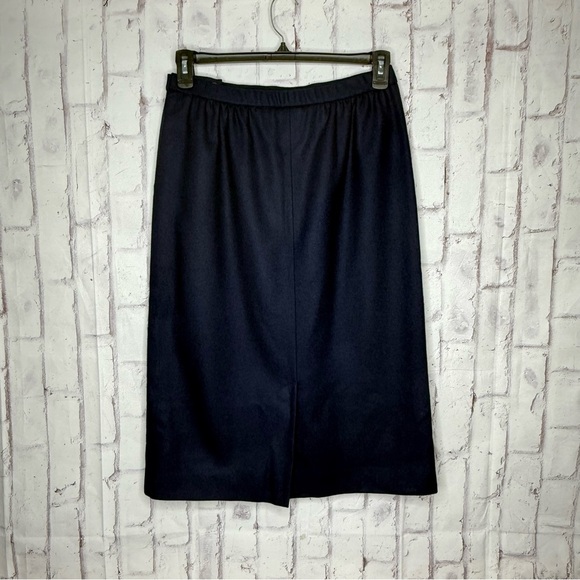 Pendleton Virgin Wool Pencil Skirt Size 12 Navy Blue Academia Office Career - Picture 2 of 9